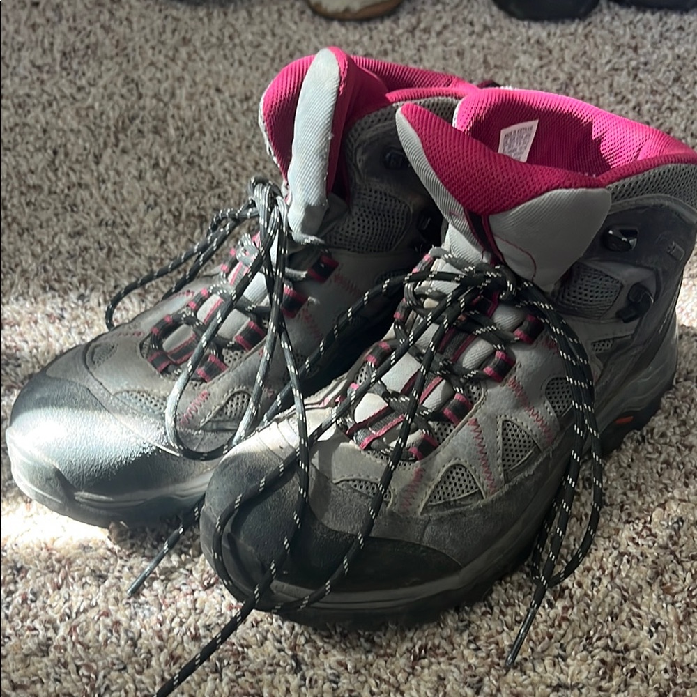 Salomon Gray and Pink Gore-tex Hiking Boots